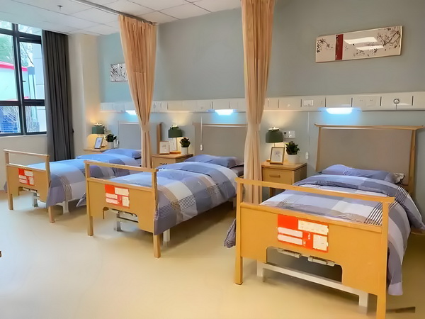入户申请时间_当下最大的话题，《731》还上不上 当下最八年有七结婚了